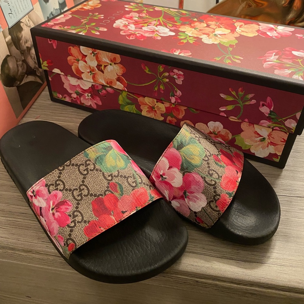 Gucci floral slides
